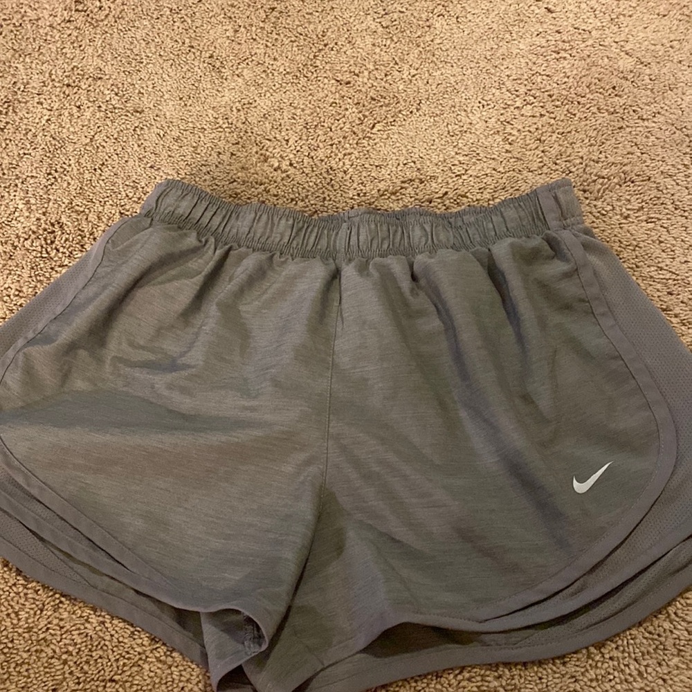 Women’s nike dry fit shorts